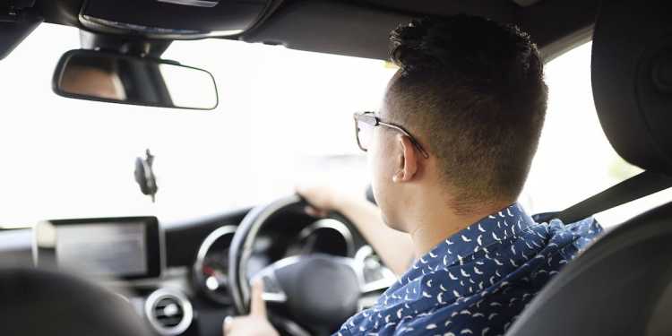 Auckland Uber Driver: Money, Safety, and Mental Health Challenges Auckland Uber Driver: Money, Safety, and Mental Health Challenges