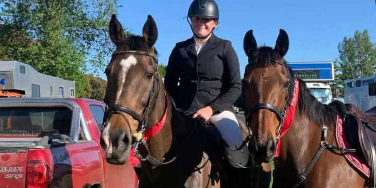 Solway College in Masterton remembers student Emma Heathcote Solway College in Masterton remembers student Emma Heathcote