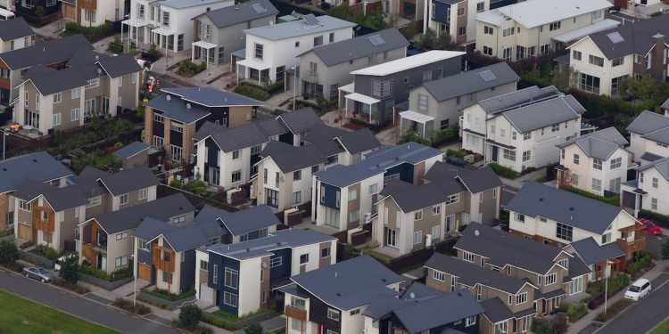 Housing market recovery stalled, council rates will continue rising, new ANZ economic report finds Housing market recovery stalled, council rates will continue rising, new ANZ economic report finds