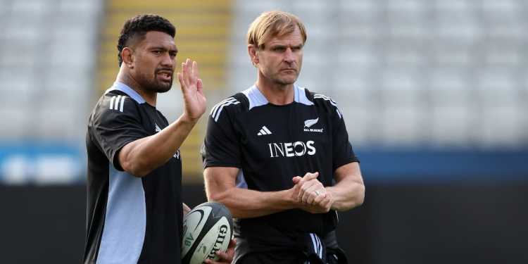 All Blacks v France: Savea’s switch, rookies in spotlight All Blacks v France: Savea’s switch, rookies in spotlight