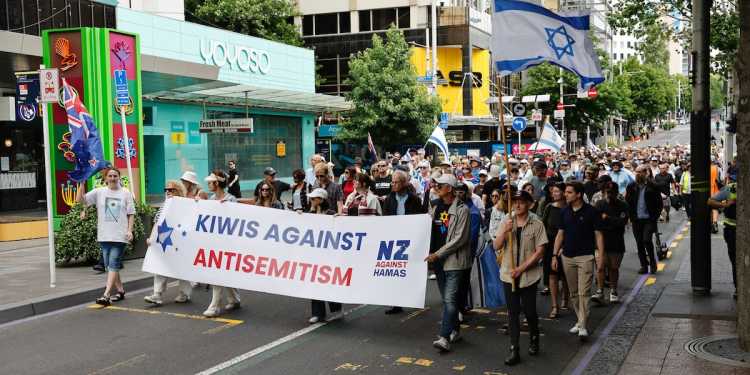 Auckland Rally Against Anti-Semitism Following Bondi Hanukkah Attack Auckland Rally Against Anti-Semitism Following Bondi Hanukkah Attack