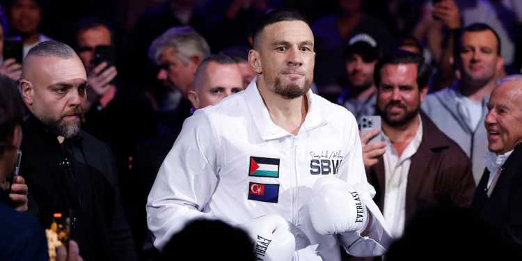 Why Sonny Bill Williams wore Johor flag on his strip in Paul Gallen fight Why Sonny Bill Williams wore Johor flag on his strip in Paul Gallen fight