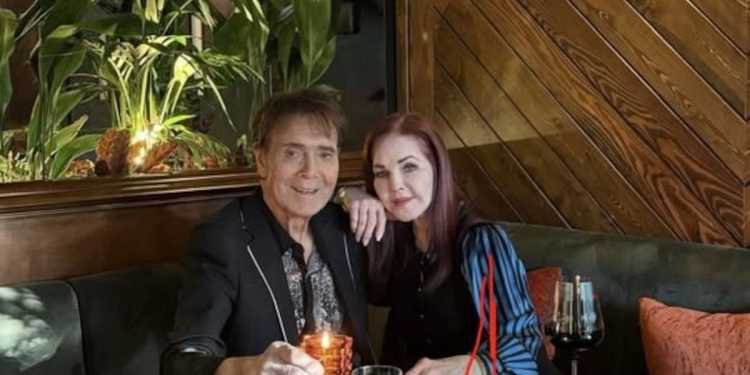 Cliff Richard and Priscilla Presley Meet in Christchurch Cliff Richard and Priscilla Presley Meet in Christchurch