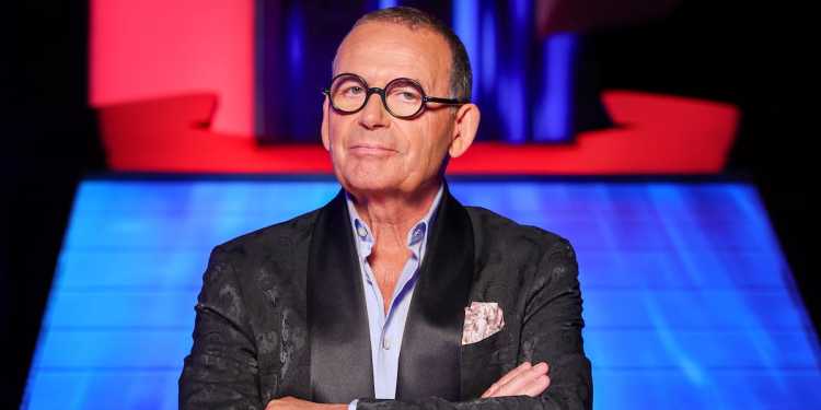 Paul Henry joins TVNZ for The Chase  
Calls it his biggest challenge Paul Henry joins TVNZ for The Chase  
Calls it his biggest challenge