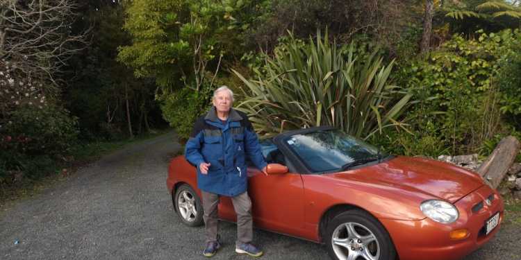 Vector contractor tows Auckland man’s prized British sports car – then can’t find it Vector contractor tows Auckland man’s prized British sports car – then can’t find it