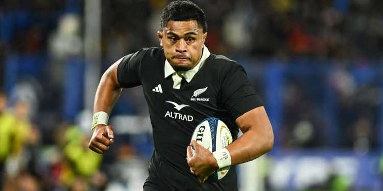 Black Tupou Vaa’i Shares Brother’s Drowning Story for Water Safety Black Tupou Vaa’i Shares Brother’s Drowning Story for Water Safety