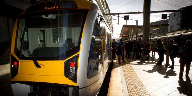 Auckland track closure affects Western and Southern train schedules Auckland track closure affects Western and Southern train schedules