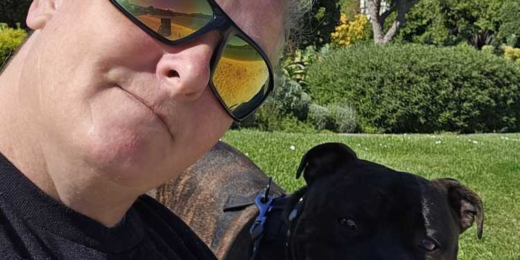 Dunedin Fire: Mother Rescues Dog as Home Burns Dunedin Fire: Mother Rescues Dog as Home Burns