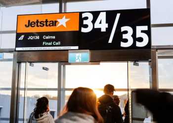 Kiwi living in Australia for decades arrested at NZ border over unpaid ,000 student debt Kiwi living in Australia for decades arrested at NZ border over unpaid ,000 student debt