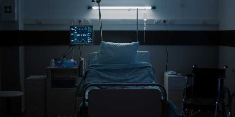 Woman wins court order to refuse medical treatment and food Woman wins court order to refuse medical treatment and food