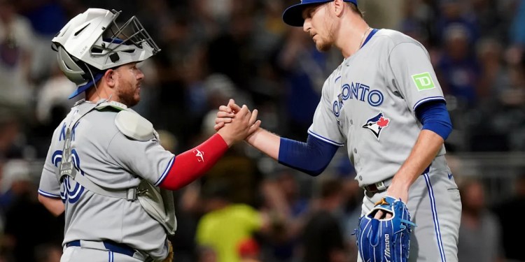 Scherzer, Springer lead Blue Jays to win over Pirates Scherzer, Springer lead Blue Jays to win over Pirates