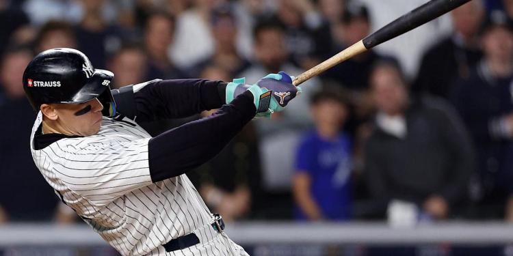 Fantasy Baseball 2025 Outfielder (OF) Rankings Fantasy Baseball 2025 Outfielder (OF) Rankings