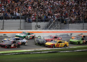 Daytona 500: Reddick Wins with Support from Herbst, Jordan, and Hamlin Daytona 500: Reddick Wins with Support from Herbst, Jordan, and Hamlin