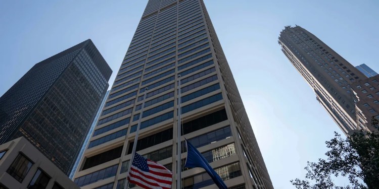 NFL recommends enhanced security measures at team and league facilities following NYC shooting NFL recommends enhanced security measures at team and league facilities following NYC shooting