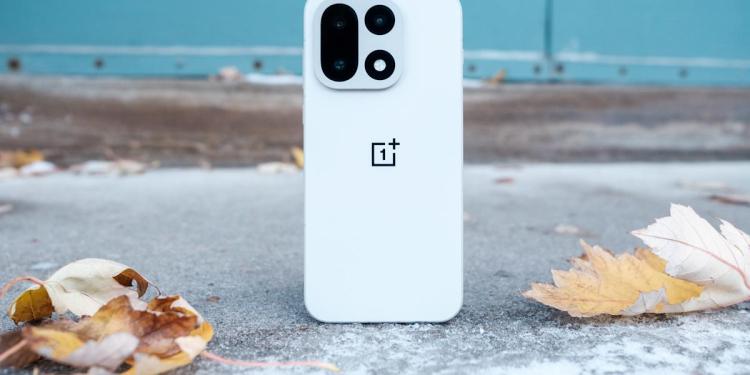 OnePlus 15 Review: Not Ideal for Photography OnePlus 15 Review: Not Ideal for Photography