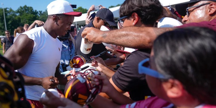 Dan Quinn says he's glad Terry McLaurin remains a presence at Commanders camp amid contract dispute Dan Quinn says he's glad Terry McLaurin remains a presence at Commanders camp amid contract dispute