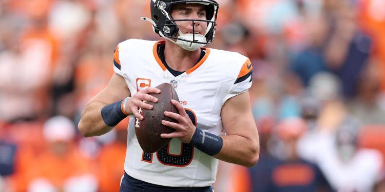 Broncos vs. Saints score, live updates: Denver looks to get over .500 at slumping New Orleans on Thursday Night Football Broncos vs. Saints score, live updates: Denver looks to get over .500 at slumping New Orleans on Thursday Night Football