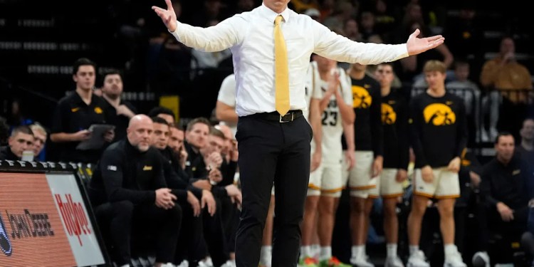 Iowa Basketball Aims to Maintain Winning Streak Iowa Basketball Aims to Maintain Winning Streak