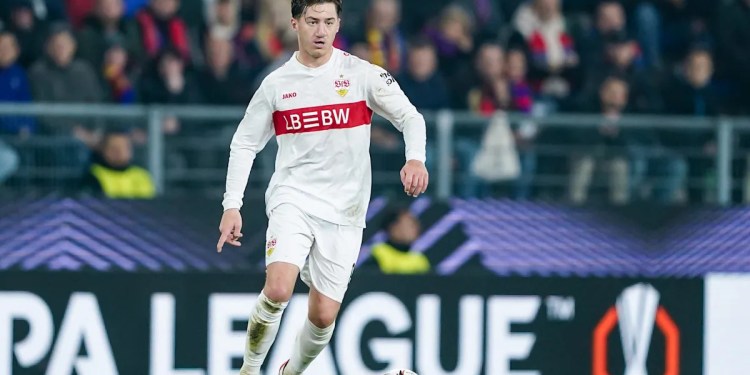 Manchester United Interested in Bundesliga Midfielder Manchester United Interested in Bundesliga Midfielder