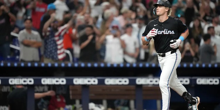 Edwards, Ramírez help Marlins come from behind to beat Yankees 13-12 Edwards, Ramírez help Marlins come from behind to beat Yankees 13-12
