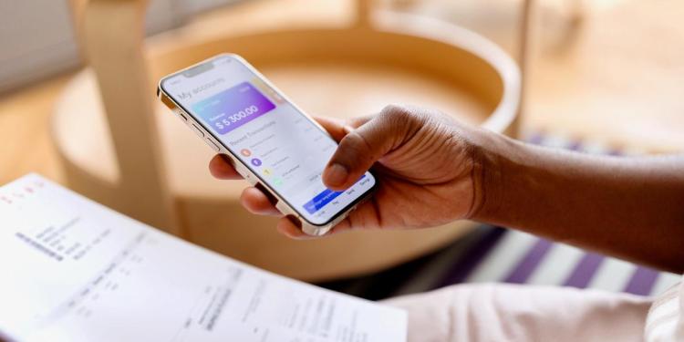Zelle app no longer offering money transfer services. Here’s what it means for users Zelle app no longer offering money transfer services. Here’s what it means for users