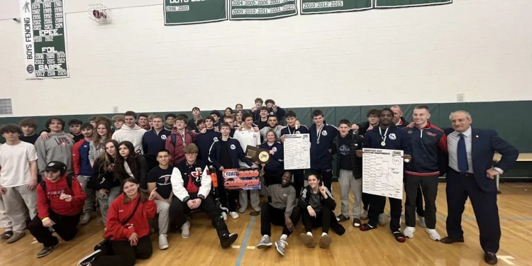 Foran Wrestling Wins CIAC Class M Title
Senior Tyquell Lucas Concludes Career with Victory Foran Wrestling Wins CIAC Class M Title
Senior Tyquell Lucas Concludes Career with Victory