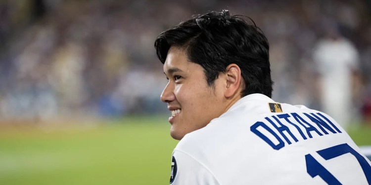 Why Dodgers manager Dave Roberts is telling Lakers fans to keep 'hands off' Ohtani Why Dodgers manager Dave Roberts is telling Lakers fans to keep 'hands off' Ohtani