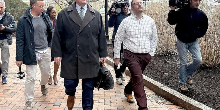 Mass. House Dem leaders giving Cape Cod rep facing charges ‘room to look in the mirror’ Mass. House Dem leaders giving Cape Cod rep facing charges ‘room to look in the mirror’