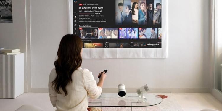 Samsung Releases New Freestyle Portable Projector Samsung Releases New Freestyle Portable Projector