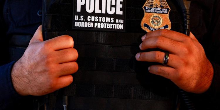 CBP to Photograph Non-Citizens for Facial Recognition Database CBP to Photograph Non-Citizens for Facial Recognition Database