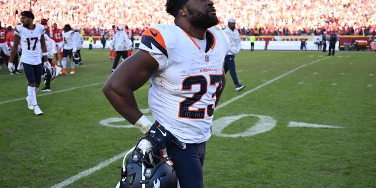 Fantasy Football: Players to consider dropping to make room for Week 13 waiver wire pickups Fantasy Football: Players to consider dropping to make room for Week 13 waiver wire pickups