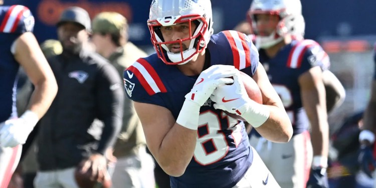 Estimated Free Agency Value of Patriots TE Austin Hooper Estimated Free Agency Value of Patriots TE Austin Hooper