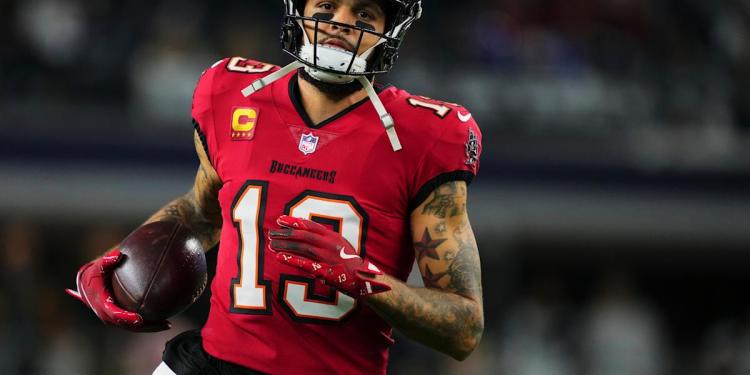 Fantasy Football: Week 17 WR rankings (Full-PPR) Fantasy Football: Week 17 WR rankings (Full-PPR)
