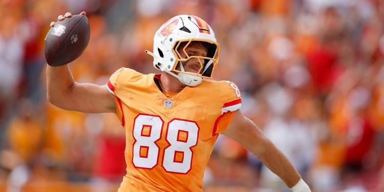 Fantasy Football Pulse Check: Happy National Tight End Day! Fantasy Football Pulse Check: Happy National Tight End Day!