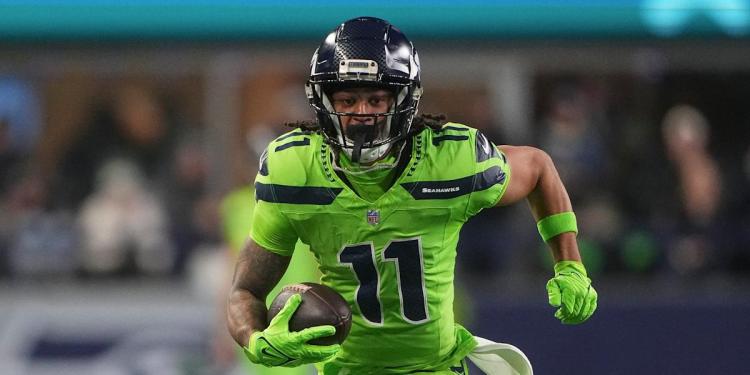 NFL scores, live updates: Vikings visit Seahawks in critical NFC matchup with playoff implications NFL scores, live updates: Vikings visit Seahawks in critical NFC matchup with playoff implications