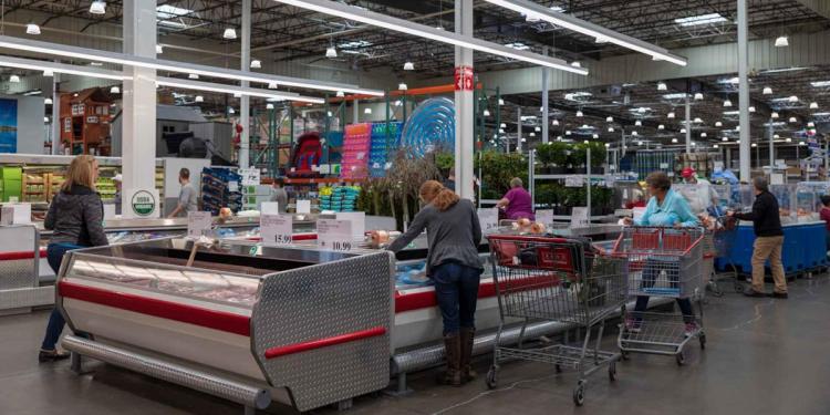 4 Jobs at Costco That Now Pay or More Per Hour 4 Jobs at Costco That Now Pay or More Per Hour