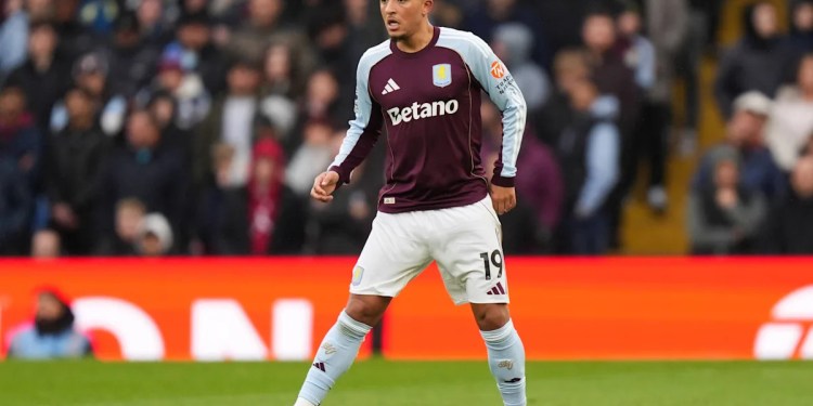 Aston Villa to Decide on Jadon Sancho Aston Villa to Decide on Jadon Sancho