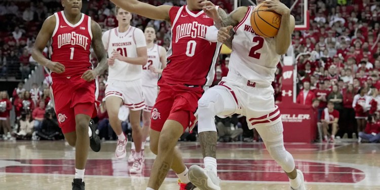 Badgers Contend for Big Ten Title Badgers Contend for Big Ten Title