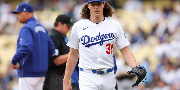 Dodgers' Tyler Glasnow is optimistic about recovery from shoulder injury Dodgers' Tyler Glasnow is optimistic about recovery from shoulder injury