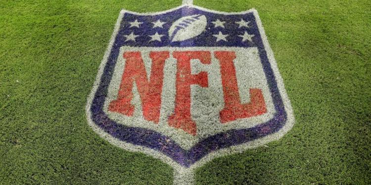 Sources: Arbitrator found evidence of NFL collusion on QB deals, but no evidence of damages Sources: Arbitrator found evidence of NFL collusion on QB deals, but no evidence of damages