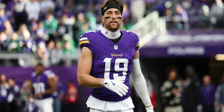 Steelers Release Darius Slay, Sign Adam Thielen to Practice Squad Steelers Release Darius Slay, Sign Adam Thielen to Practice Squad