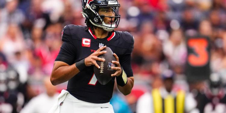 Texans vs. Cowboys score, live updates: Houston looks to rebound on Monday Night Football while Dallas tries for first home win Texans vs. Cowboys score, live updates: Houston looks to rebound on Monday Night Football while Dallas tries for first home win