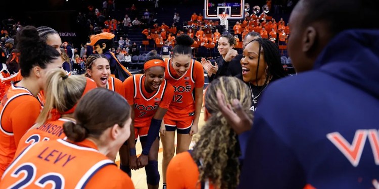 UVA women’s basketball defeats Louisville in significant game UVA women’s basketball defeats Louisville in significant game