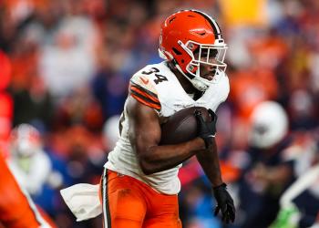 Fantasy Football Pulse Check: Big-name RBs outshined by sparsely-started counterparts in Week 15 Fantasy Football Pulse Check: Big-name RBs outshined by sparsely-started counterparts in Week 15