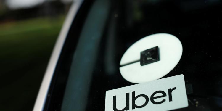 California law allows Uber and Lyft drivers to unionize California law allows Uber and Lyft drivers to unionize