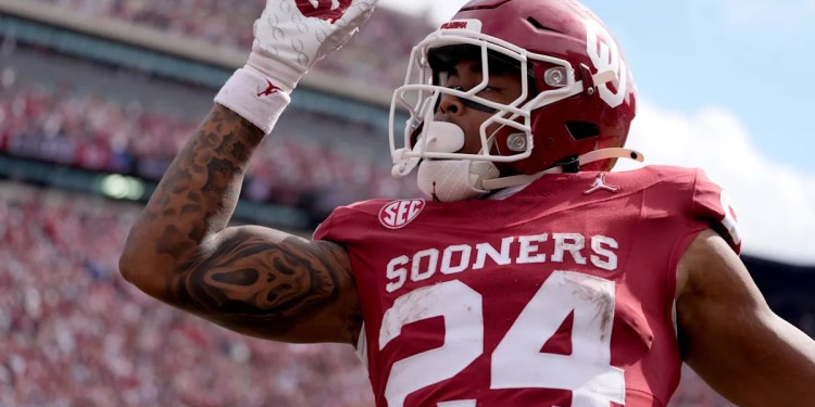 Xavier Robinson Injury Update: Leaves Tent During 3Q vs Alabama Xavier Robinson Injury Update: Leaves Tent During 3Q vs Alabama