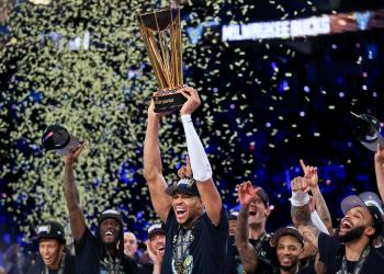 Is your fantasy football season over? Don't want the excitement to end when NFL does? Play fantasy basketball! Is your fantasy football season over? Don't want the excitement to end when NFL does? Play fantasy basketball!