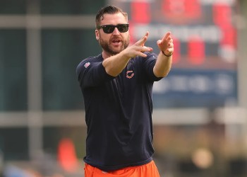 Raiders Coaching: Klint Kubiak Leads Young Players Raiders Coaching: Klint Kubiak Leads Young Players