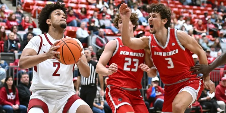 Lobos Play Important Road Game Against Fresno Lobos Play Important Road Game Against Fresno