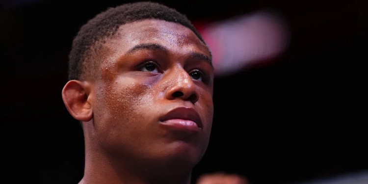 Fighter Discusses Weight Cut Before Midnight Event Fighter Discusses Weight Cut Before Midnight Event